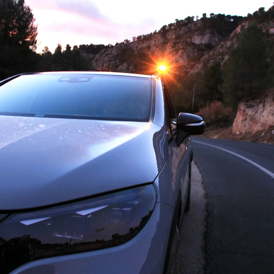 baliza de emergencia v16