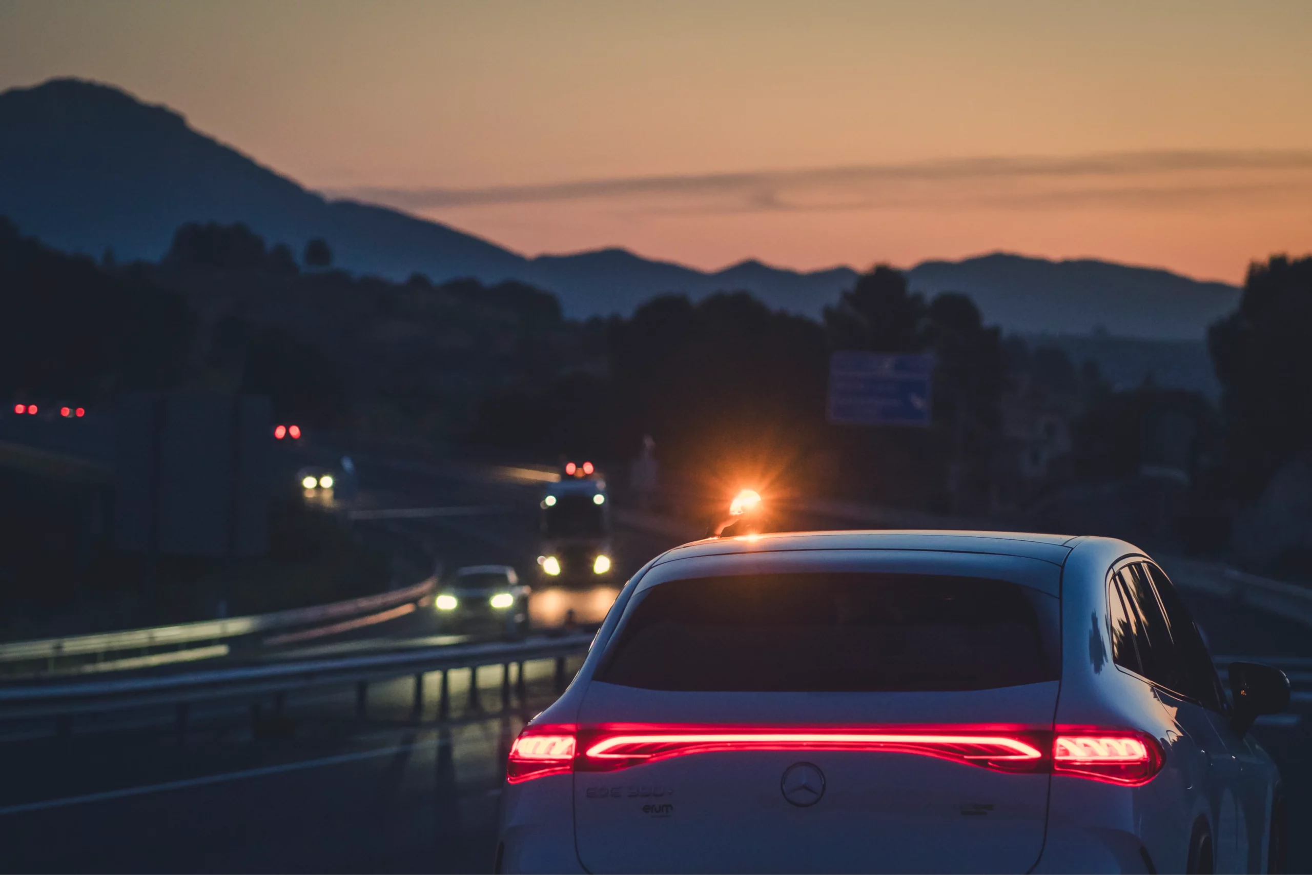 Señal V16 para coches homologada DGT