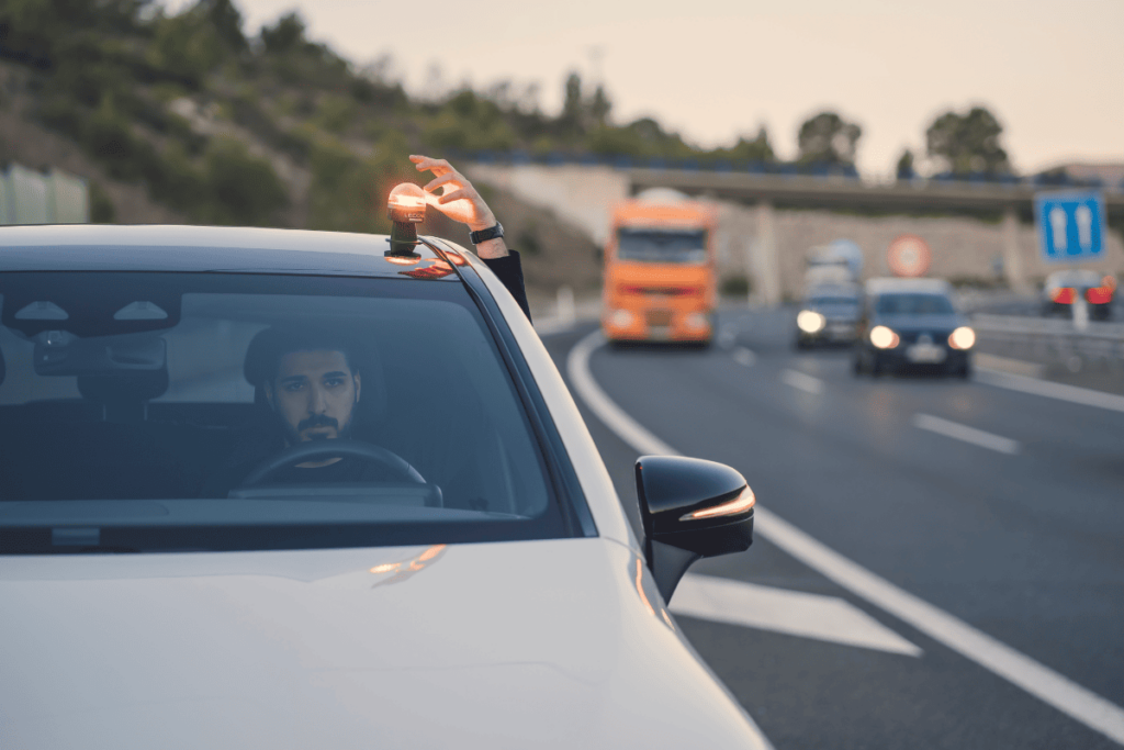 Luz de emergencia V16